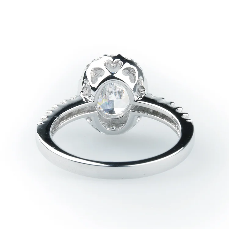 Shop-OvalCutSolitaireRing-a4.jpg