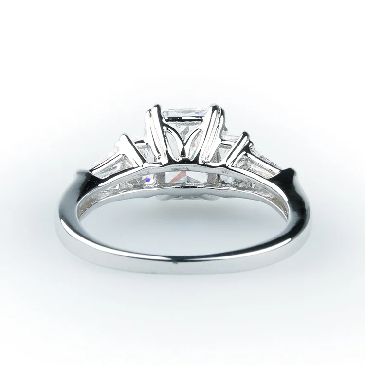Shop-EmeraldCutMultiSetRing-a4.jpg