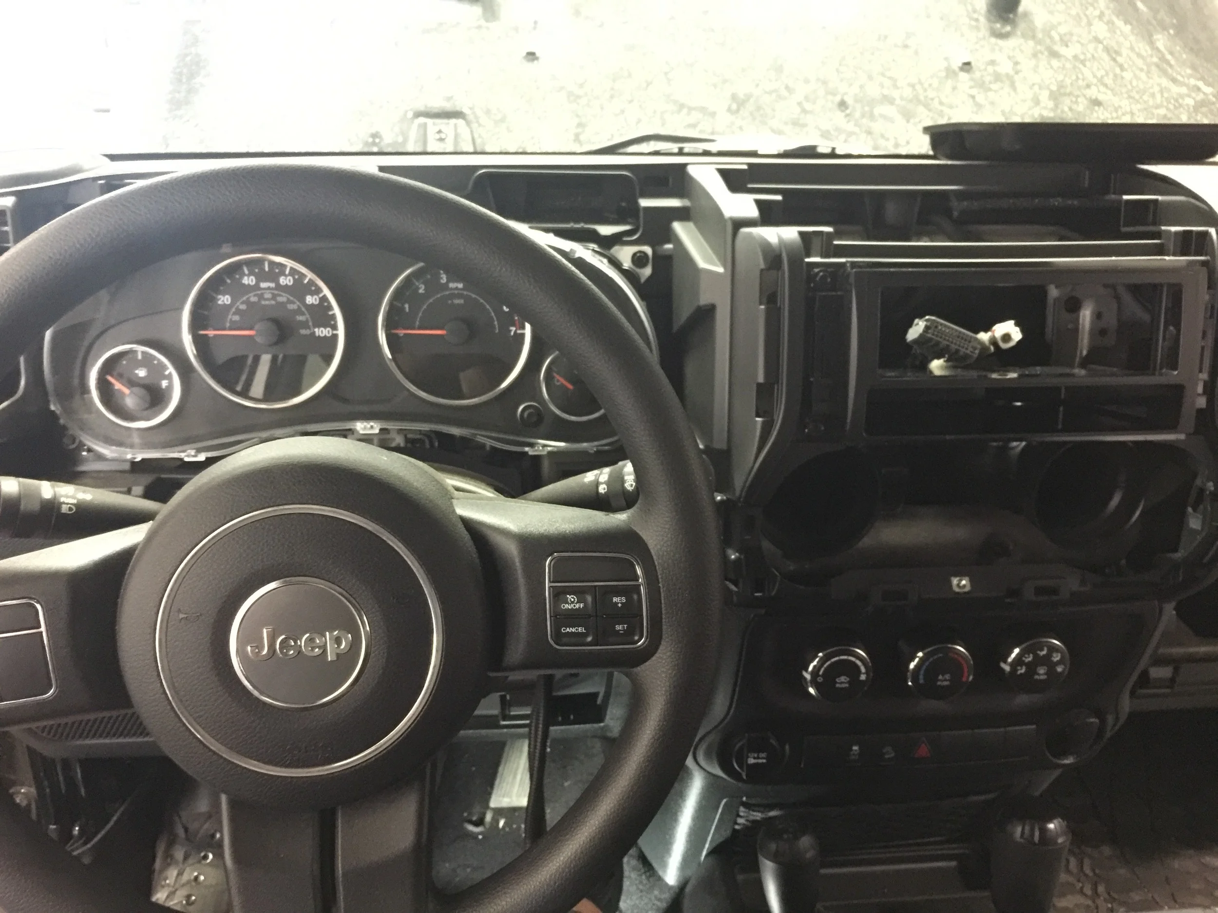 2016 Jeep Wrangler Dash Dissasembly