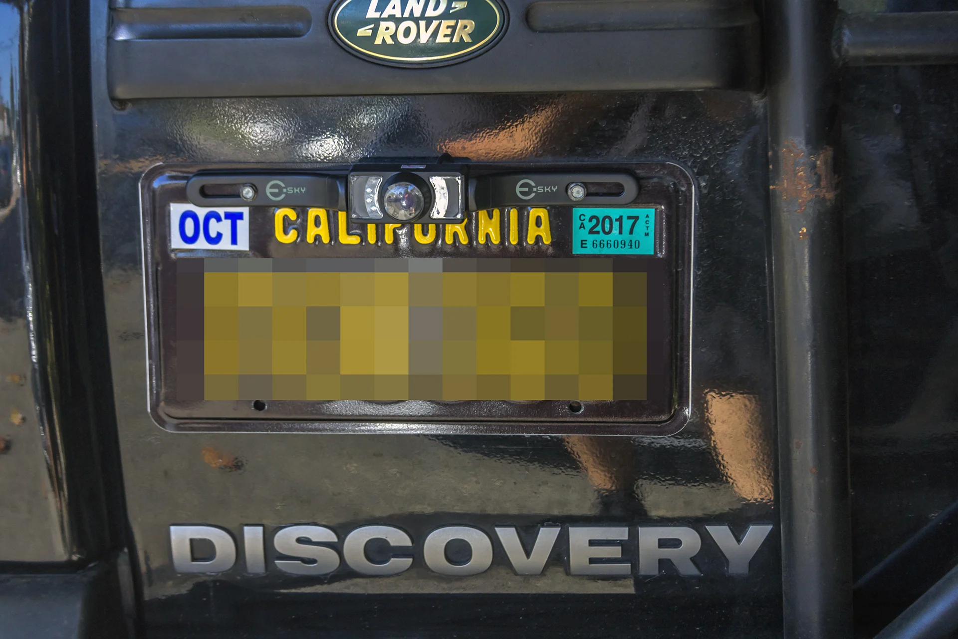 2004 Land Rover Discovery Backup Camera.jpg
