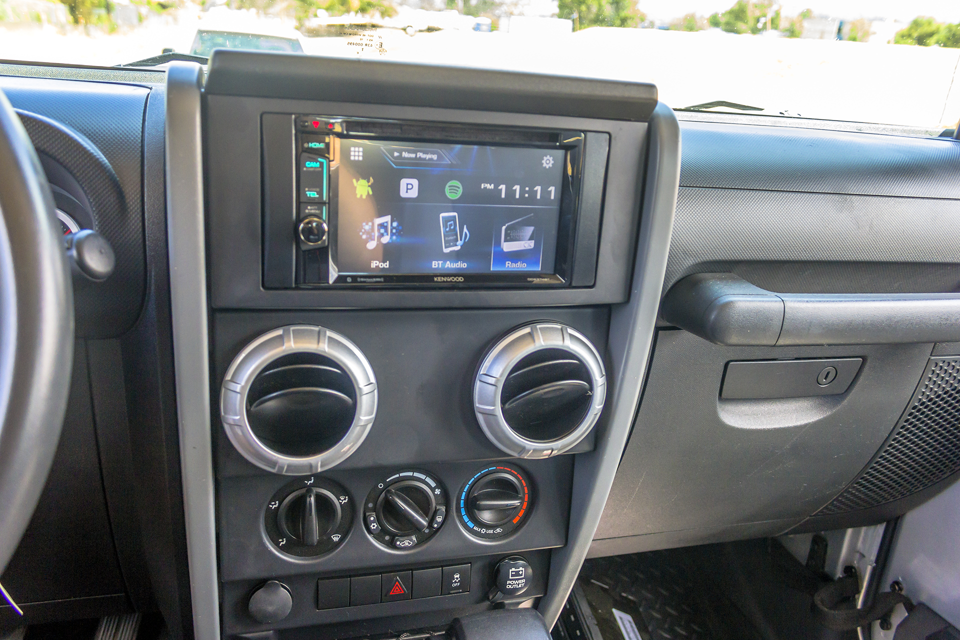 2010 Jeep Wrangler DDIN Install 