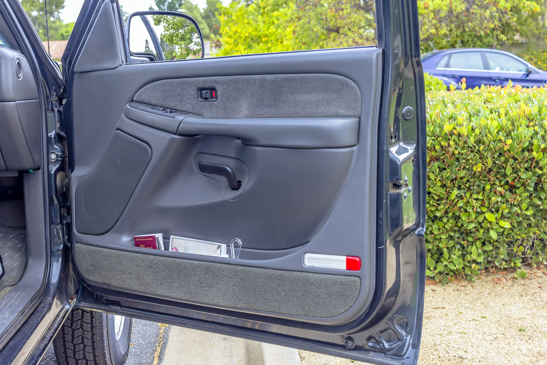 2003 chevy silverado door speakers