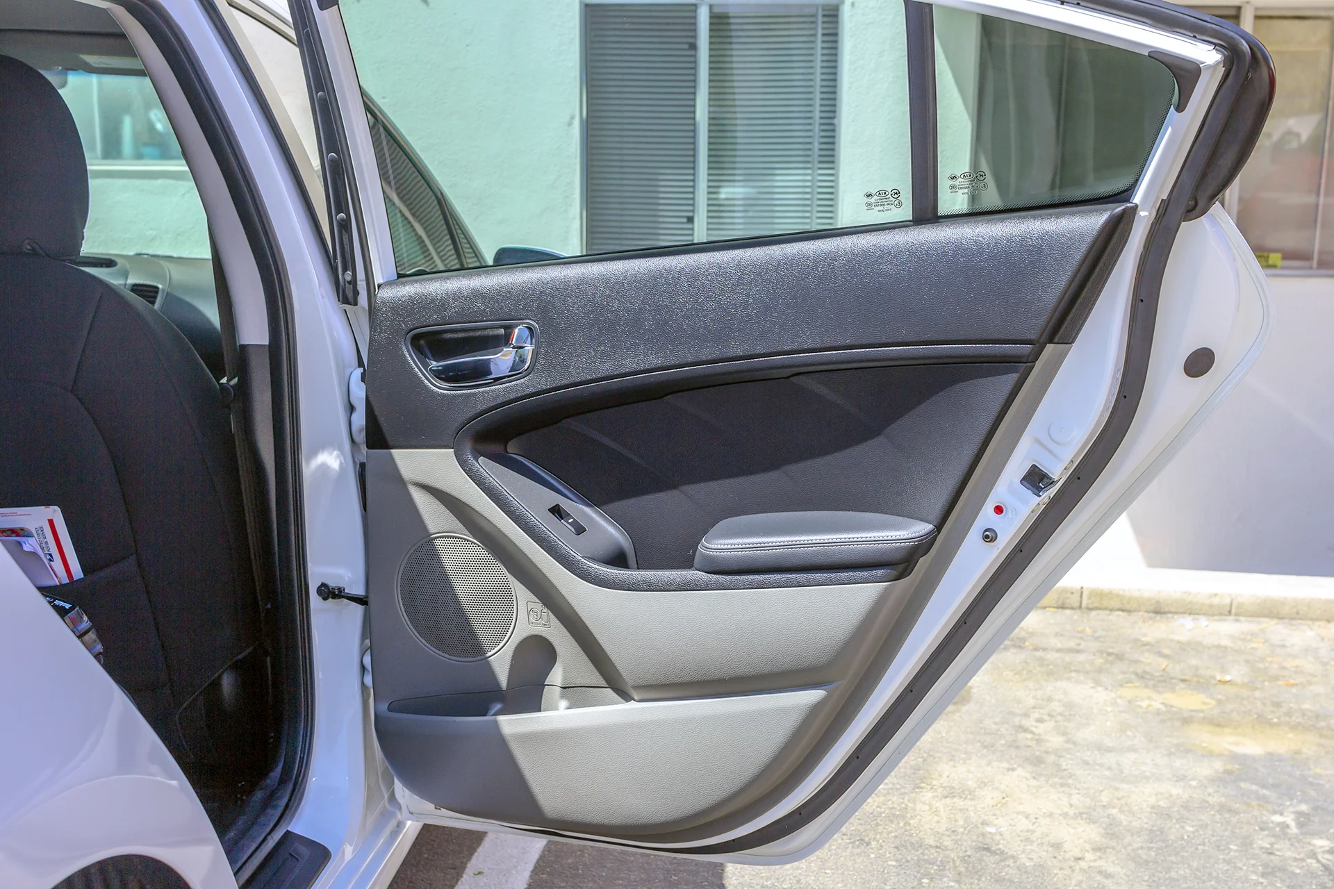 2014 Kia Forte Rear Door.jpg