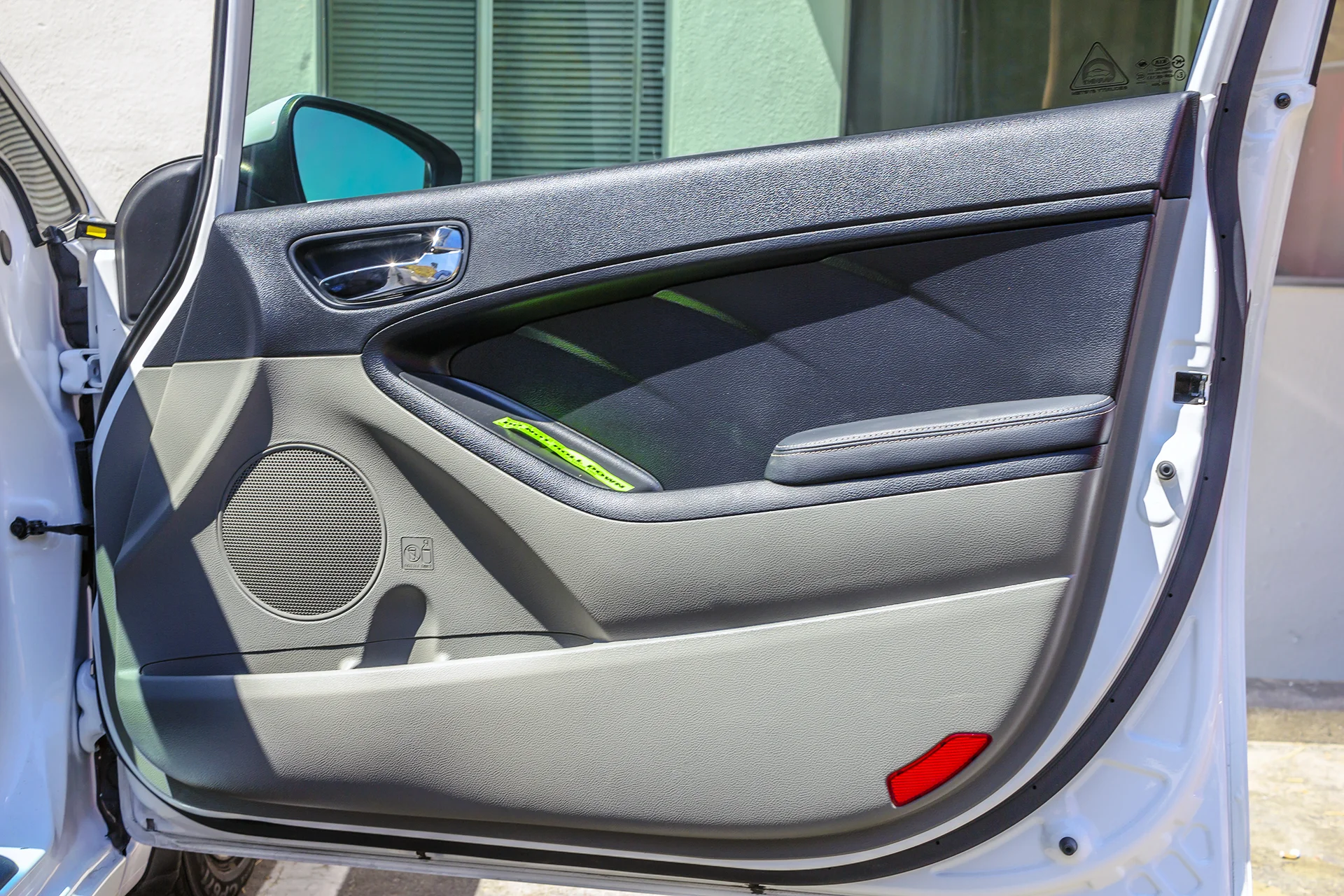 2014 Kia Forte Front Door.jpg