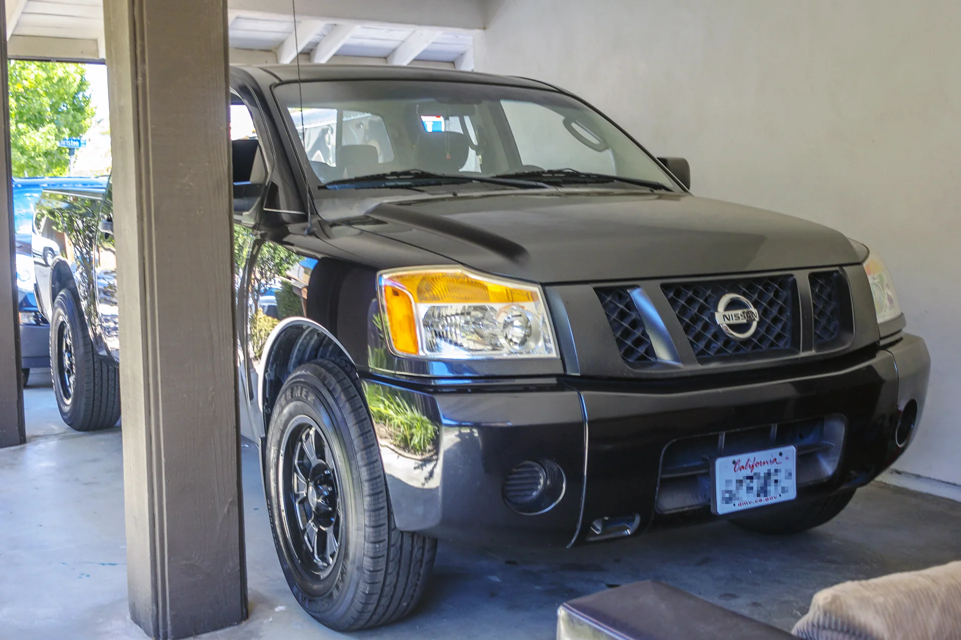 nissan titan subwoofer