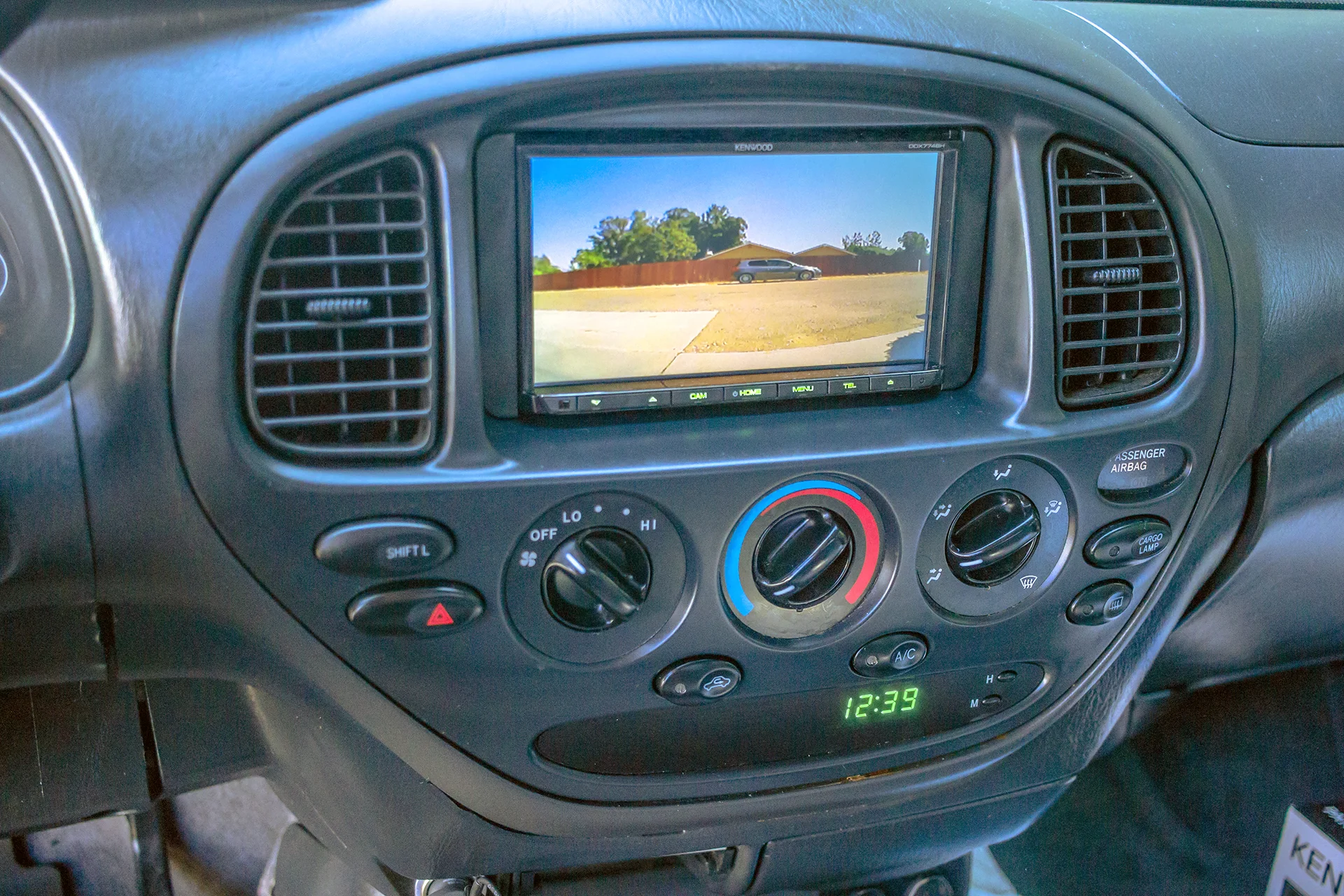 2006 Toyota Tundra: A Touch of Modernity with a New Screen and Backup Vision