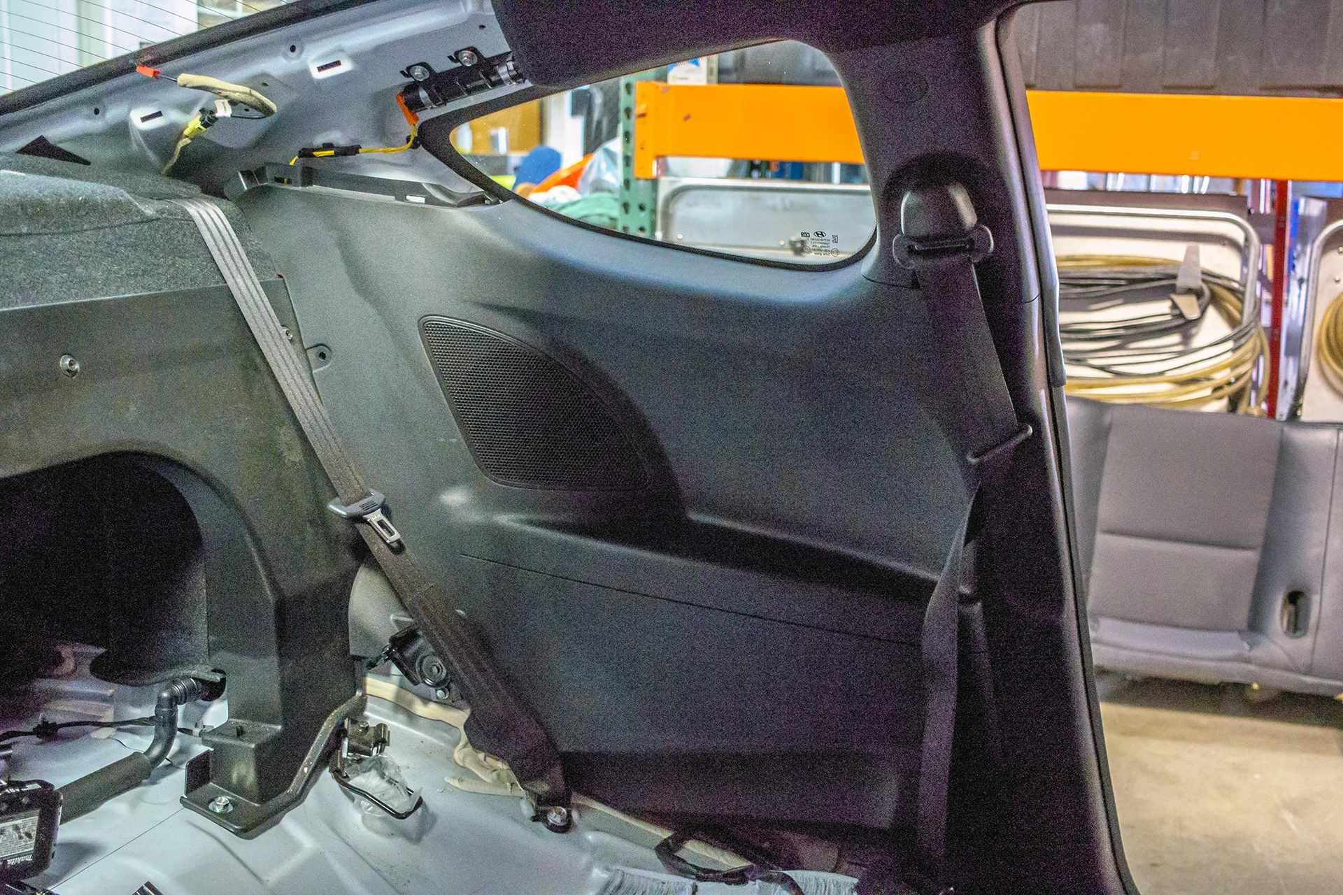 2015 Hyundai Genesis Coupe Rear Speaker Location.jpg