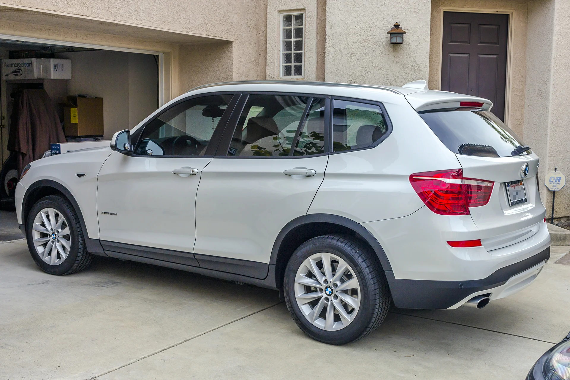 2016 BMW X3 Overview.jpg