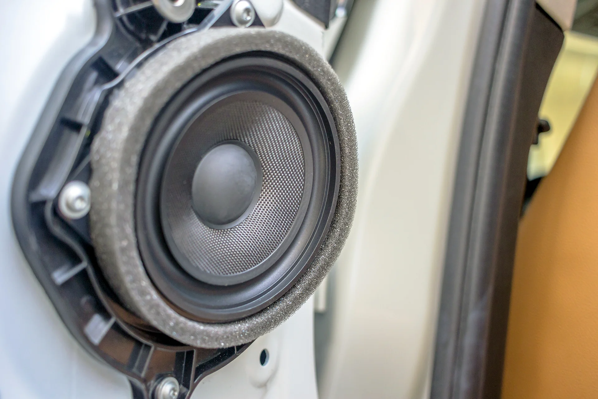 2016 BMW X3 Aftermarket Rear Door Speaker.jpg