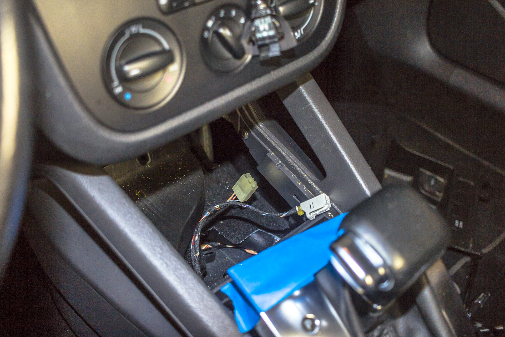 2009 Volkswagen Jetta Power Point.jpg
