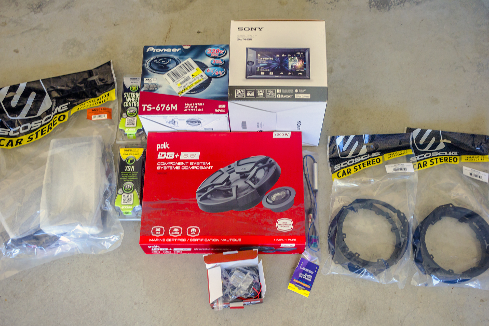 2010 Mercedes Benz C300 Products.jpg