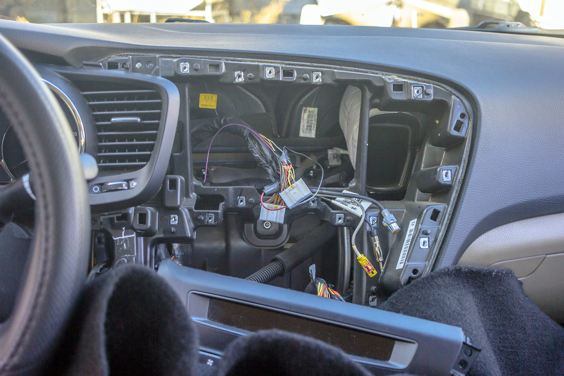 2013 Kia Optima Factory Radio Removal 4.jpg