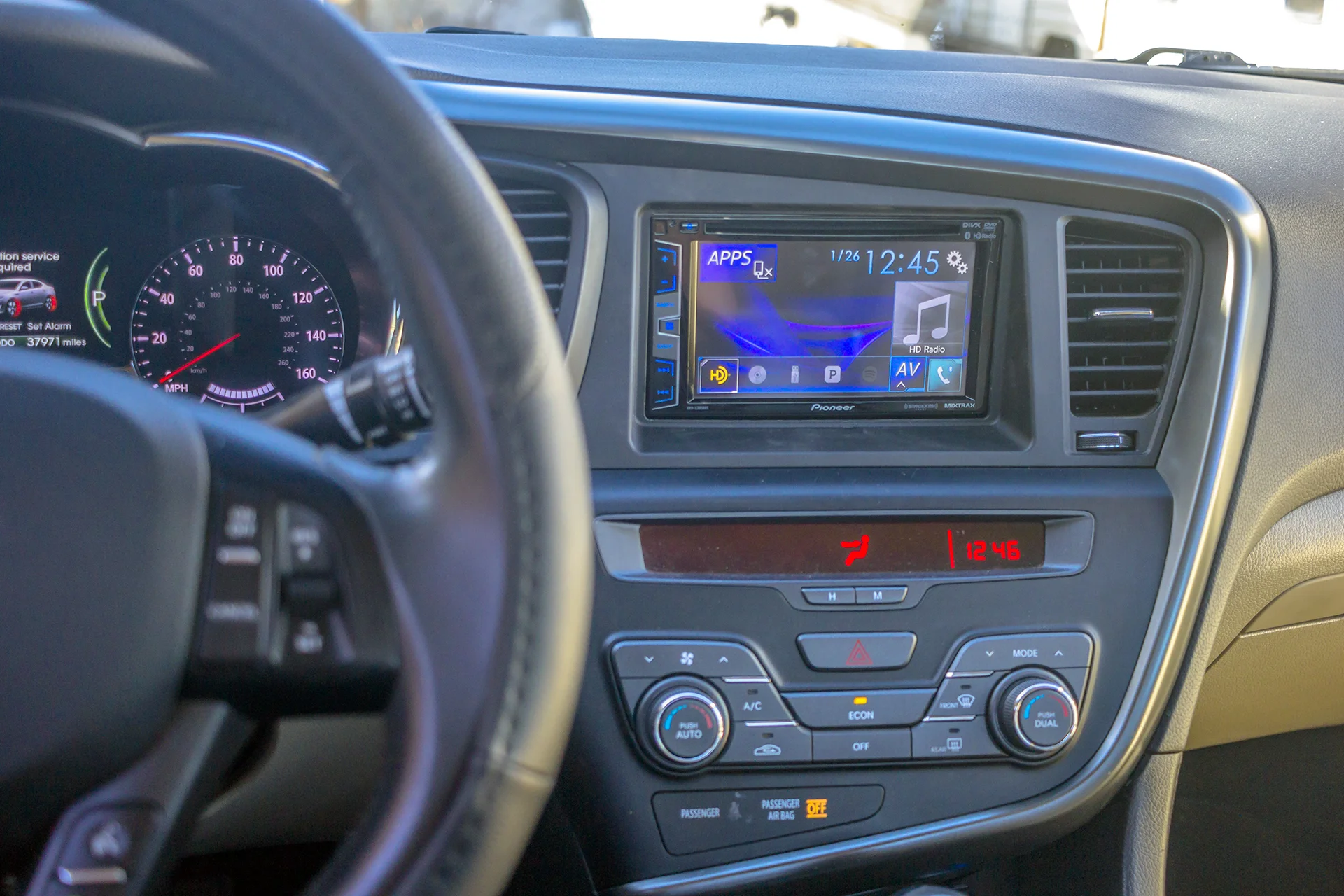 This 2013 Kia Optima Hybrid gets a new 