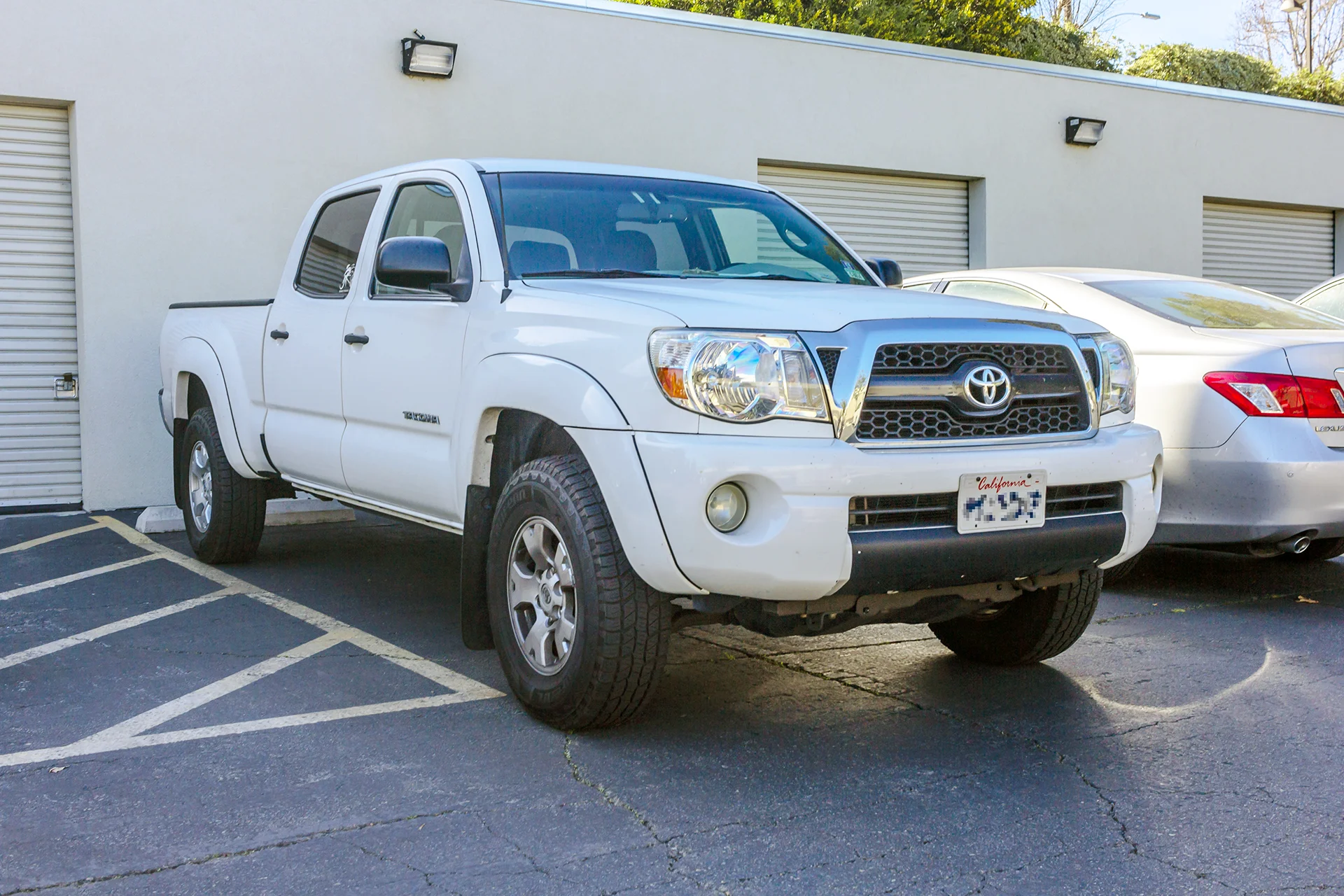 2011 Toyota Tacoma Overview.jpg