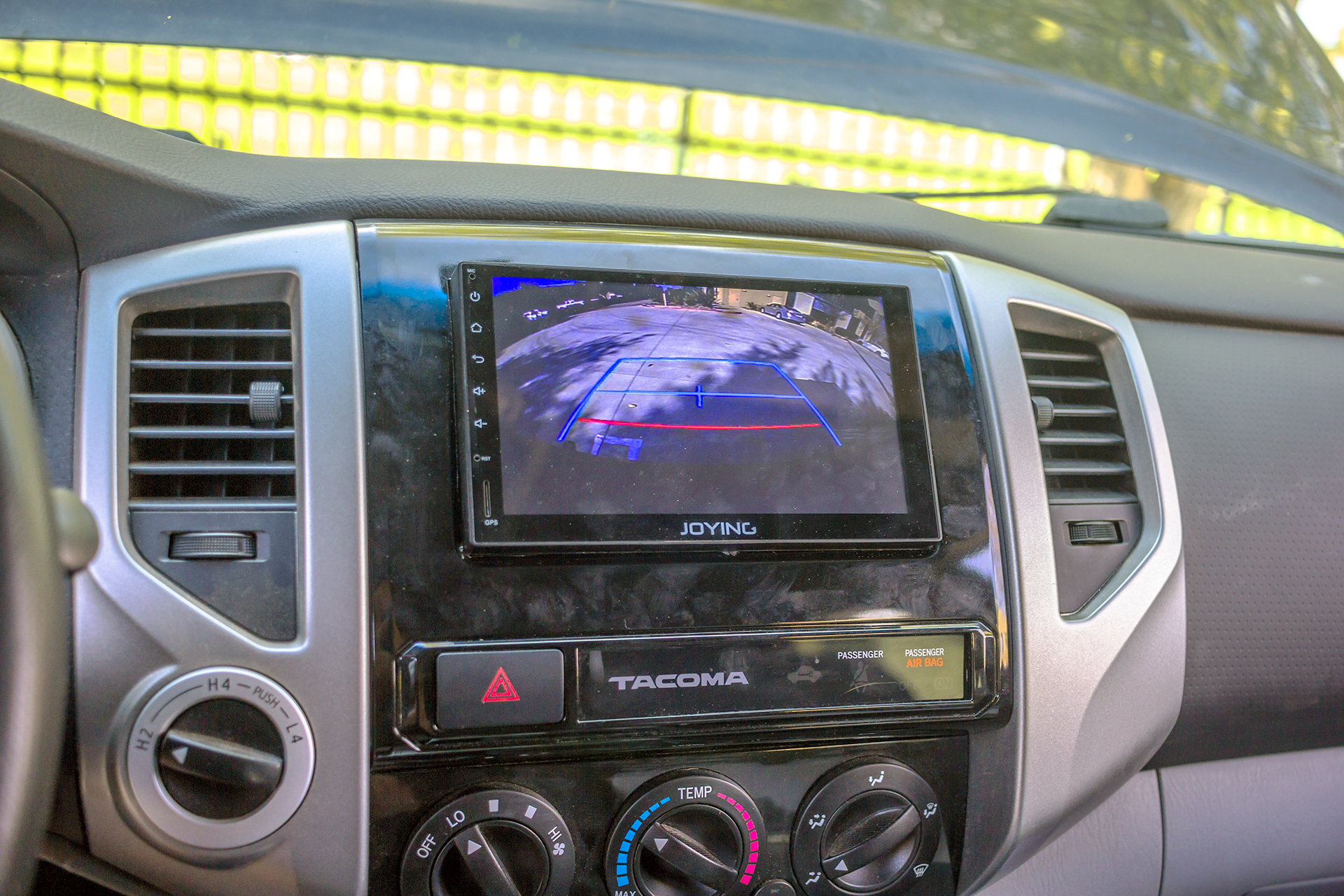 2015 Toyota Tacoma gets an android 