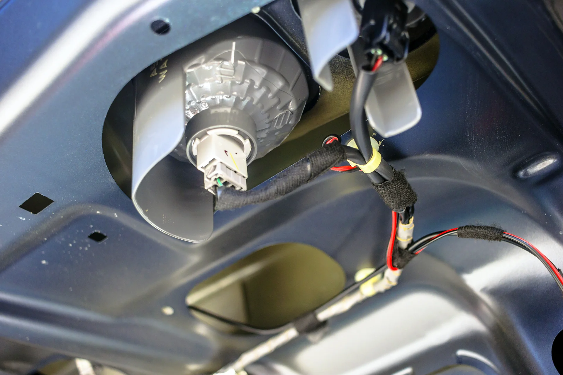 2007 Acura TSX Backup Camera Installation 6.jpg