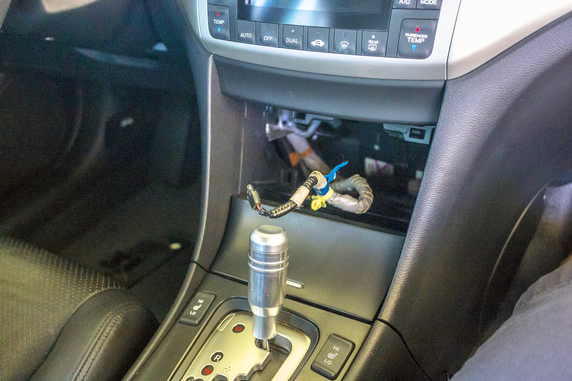 2007 Acura TSX Dash Camera Install 2.jpg