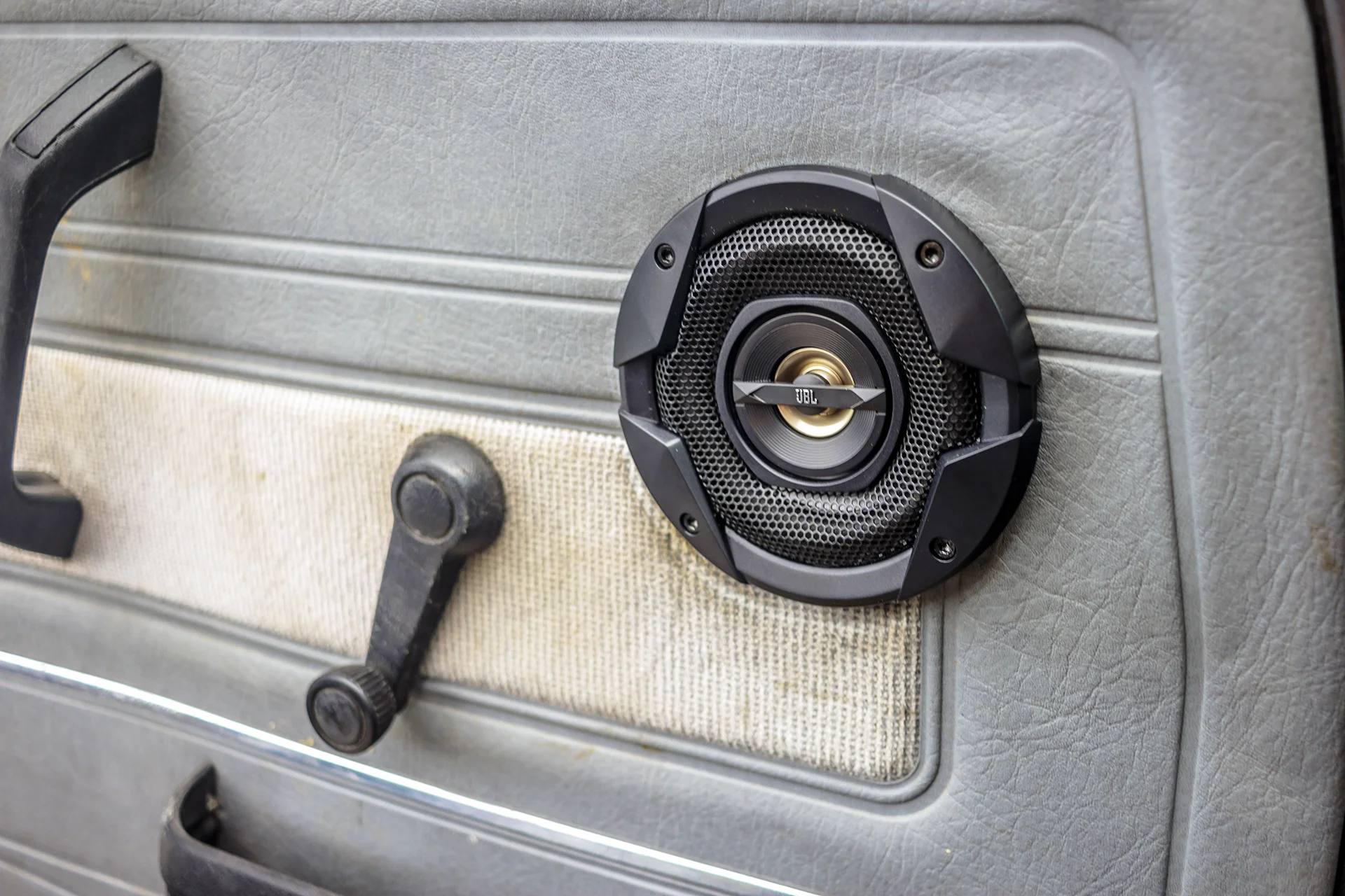 We updated the sound in this 1987 Volkswagen Vanagon