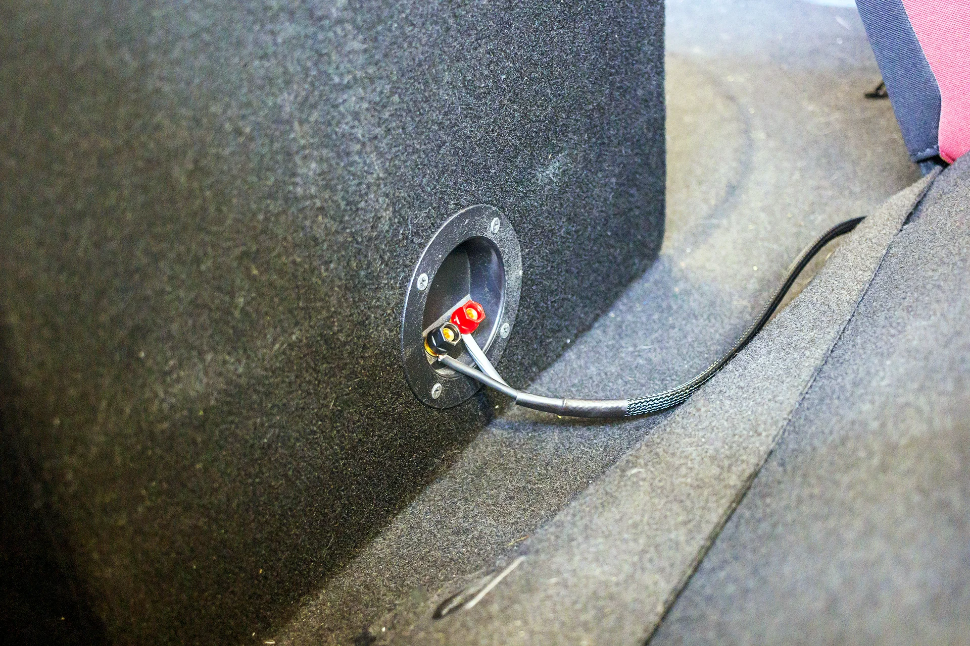 2012 Hyundai Veloster Subwoofer Wiring.jpg