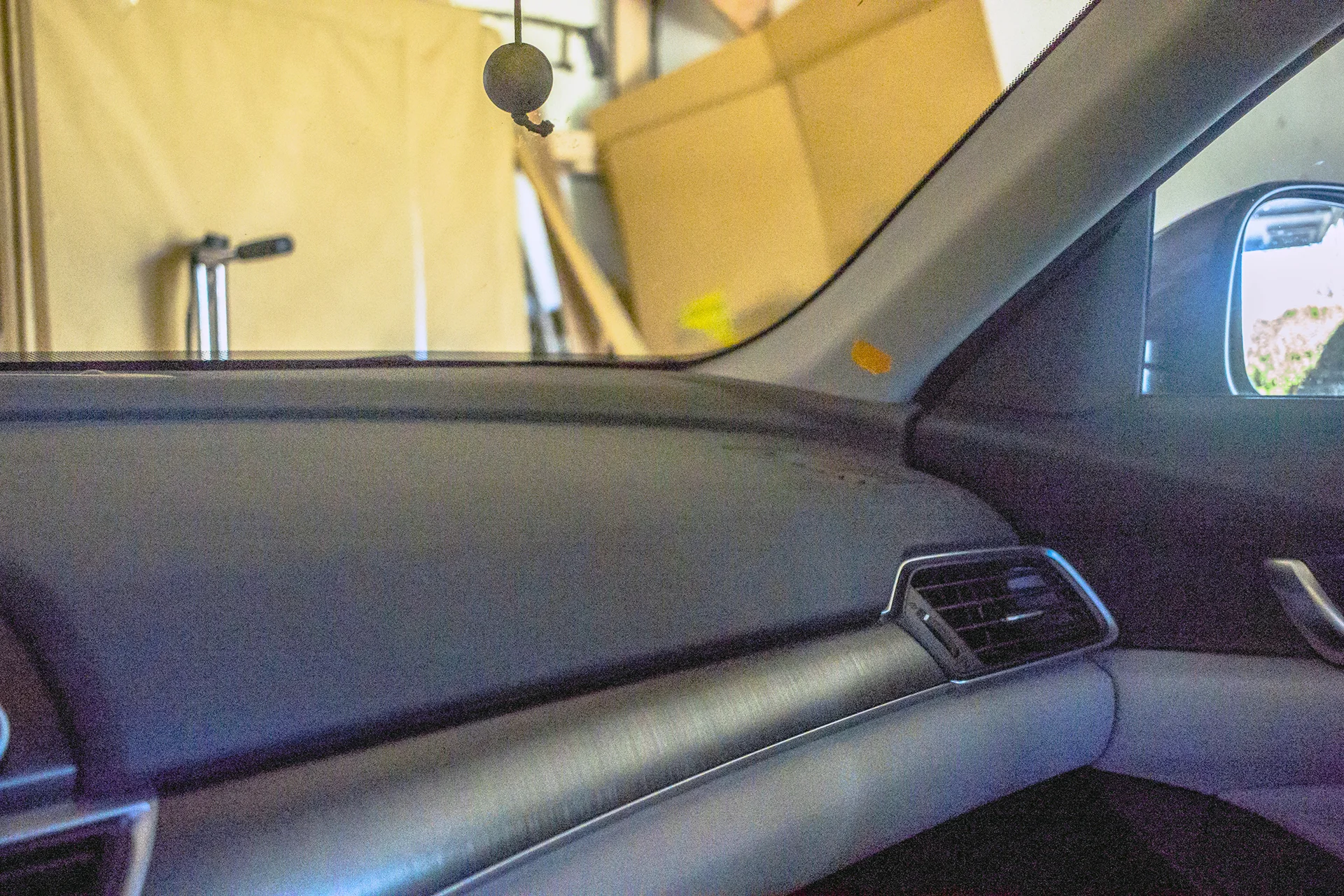 2018 Honda Accord Pass A-Pillar.jpg