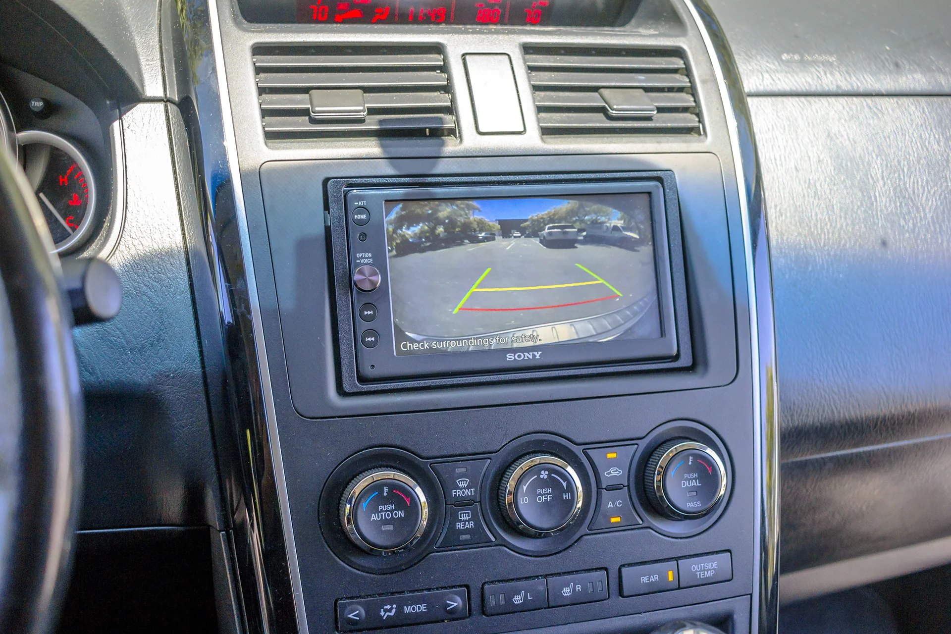 We integrate into the factory backup camera for this 2010 Mazda CX-9!
