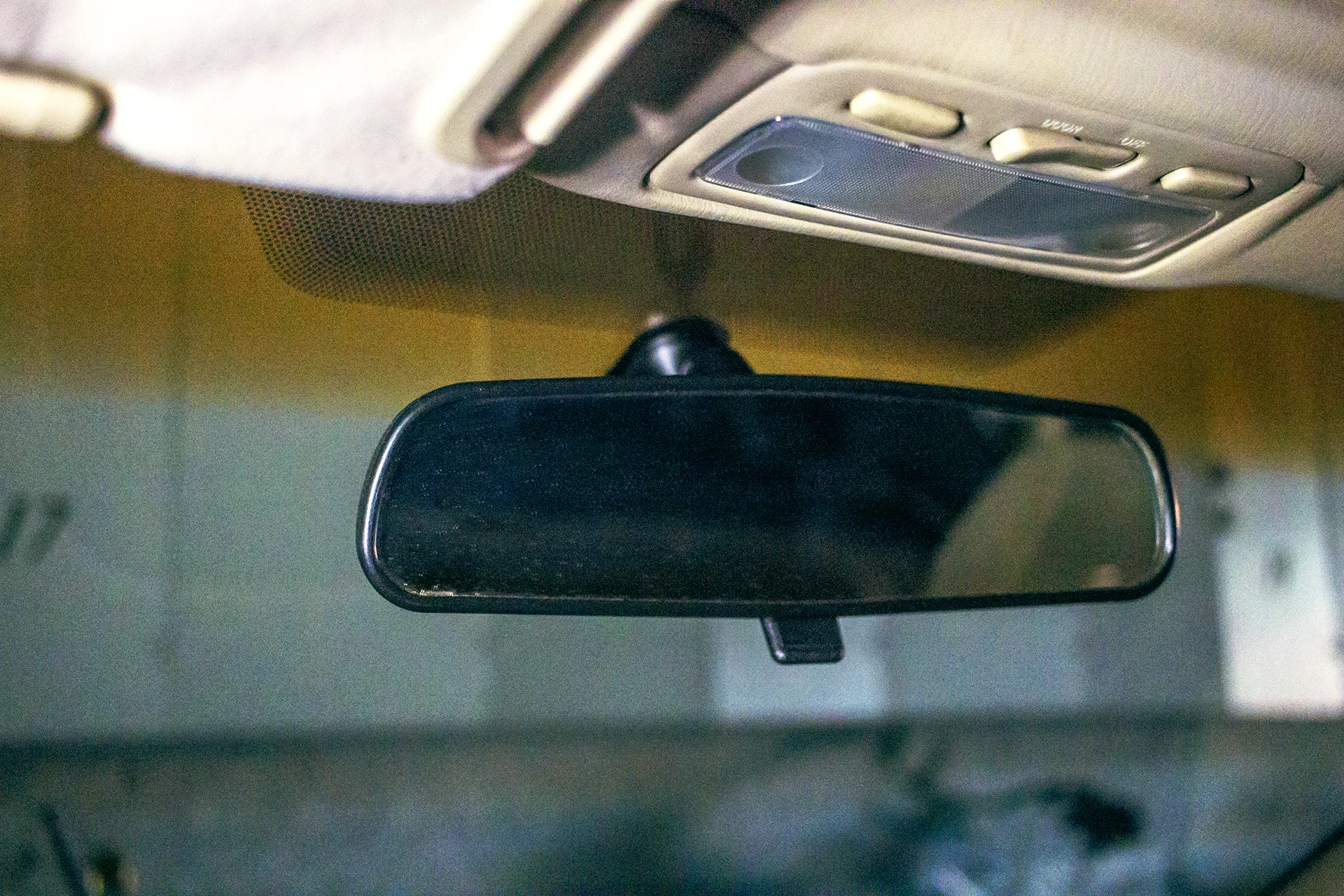 2004 Toyota Solara Factory Mirror.jpg