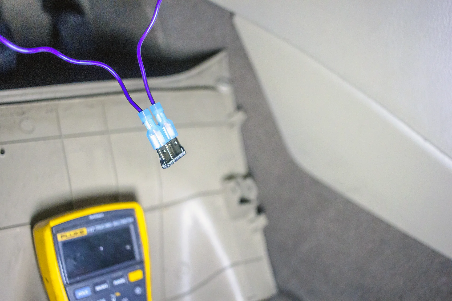 2004 Toyota Solara Reverse Gear Fuse.jpg