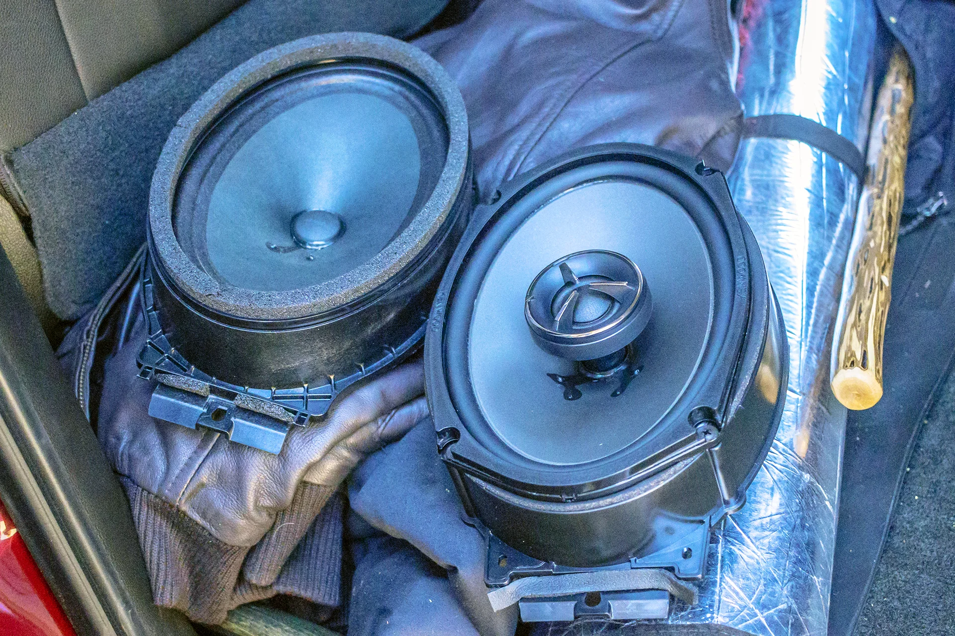 2018 chevy silverado door speakers