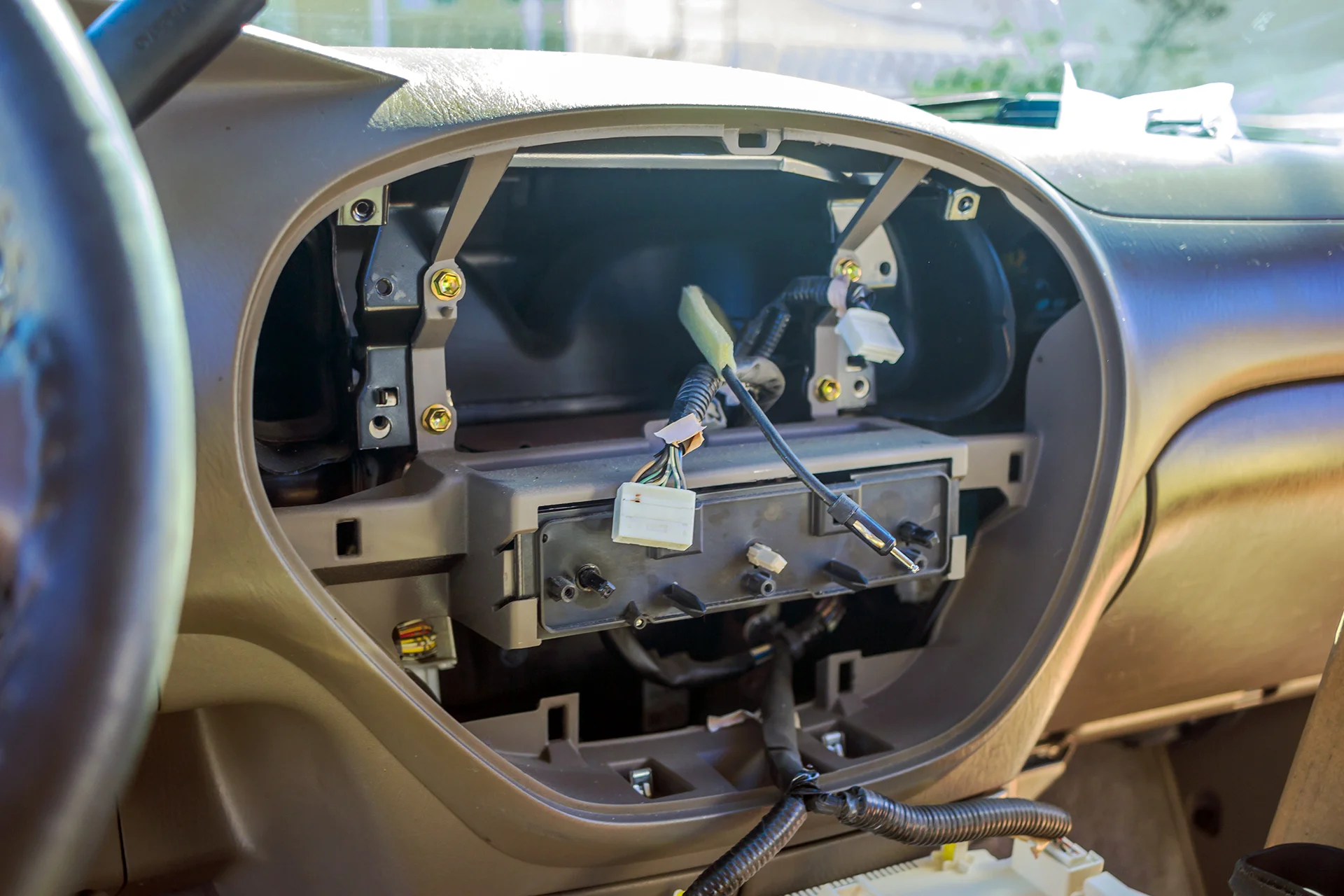 2006 Toyota Tundra Radio Removed.jpg