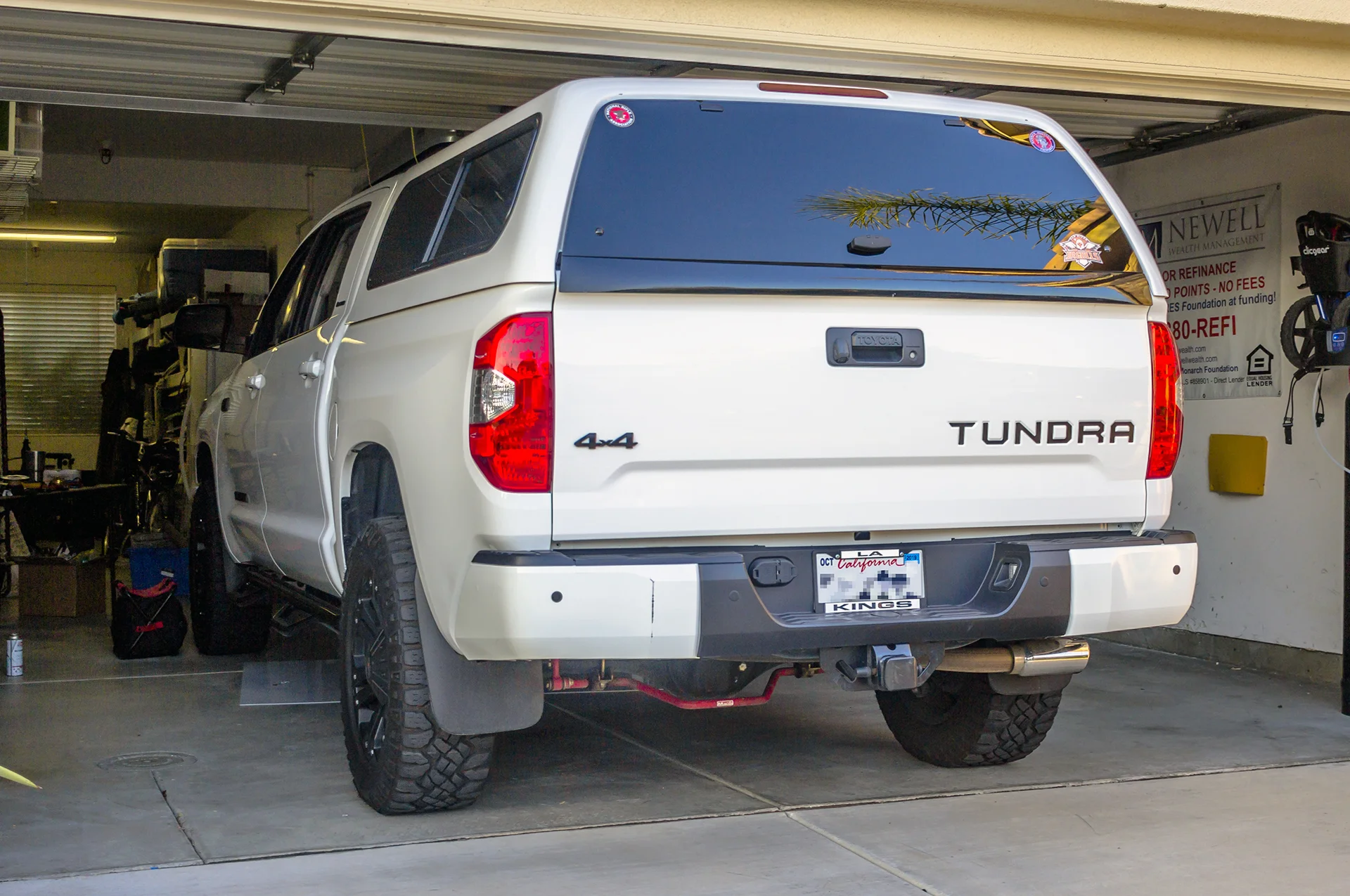 2016 Toyota Tundra Overview.jpg