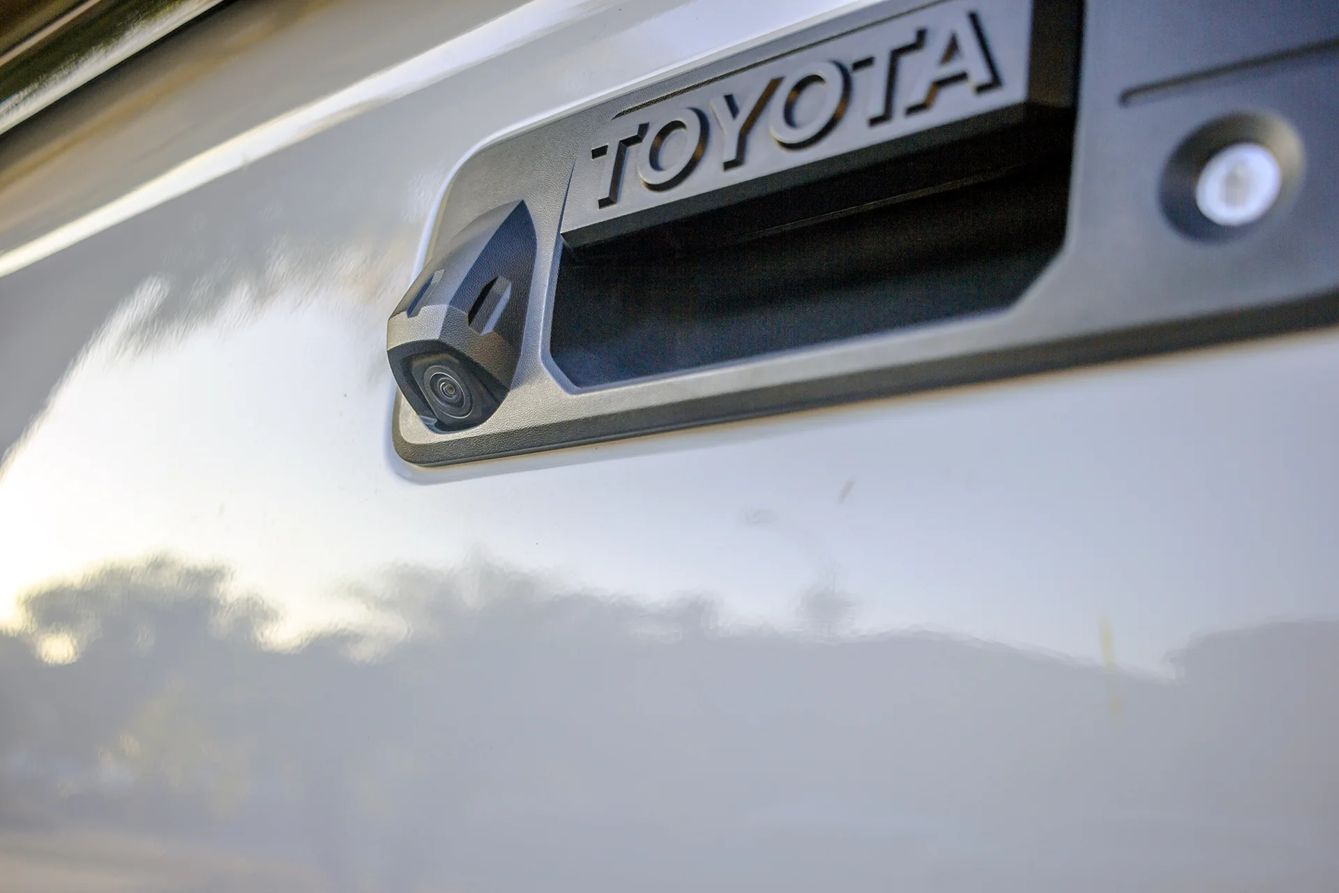 2016 Toyota Tundra Factory Backup Camera.jpg