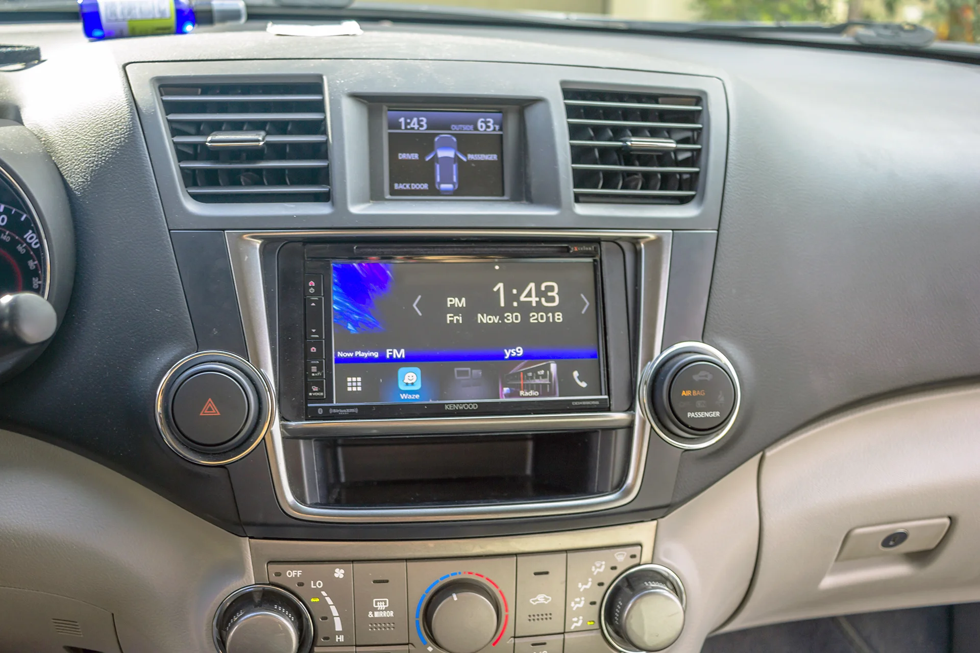 2013 Toyota Highlander Aftermarket Radio Final.jpg