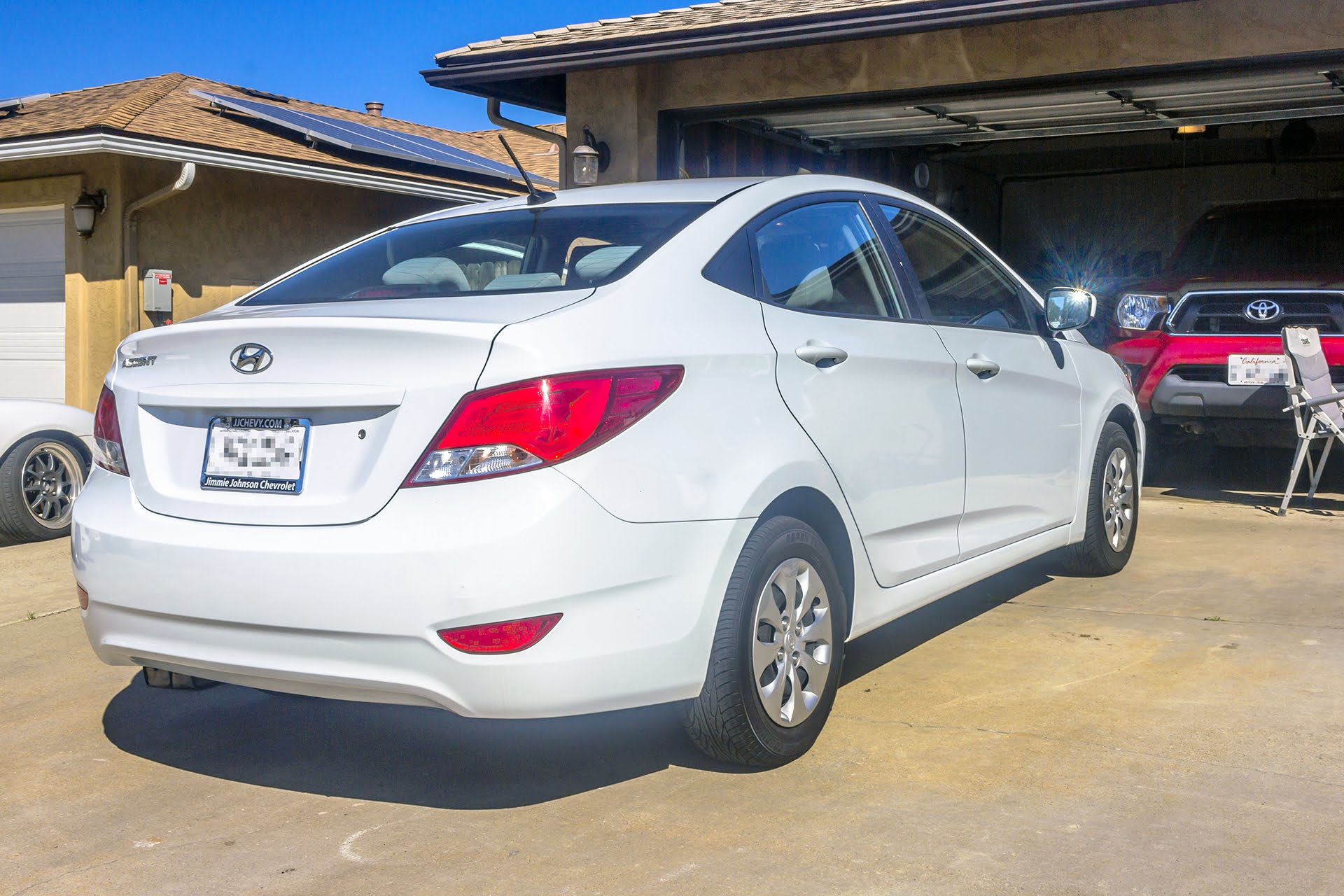 This 2017 Hyundai Accent adds a basic backup camera system! — On-site ...