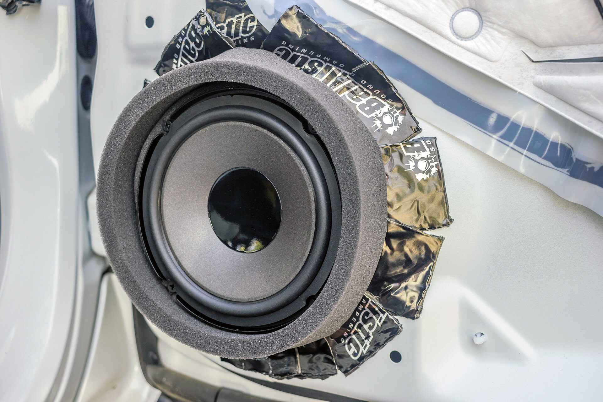 2018 Honda Civic Front Speaker Install 3.jpg