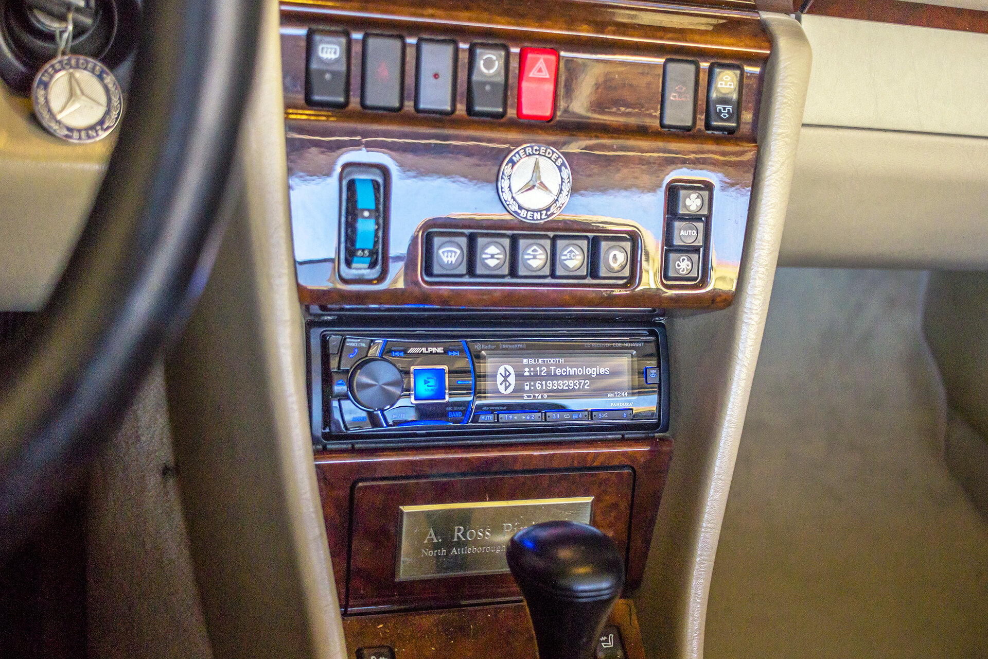 This 1995 Mercedes Benz E320 updates their radio!