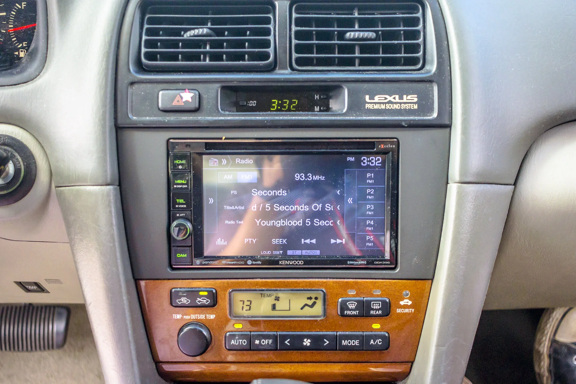 2000 Lexus ES300 Radio and Backup Camera Install in Pacific Beach