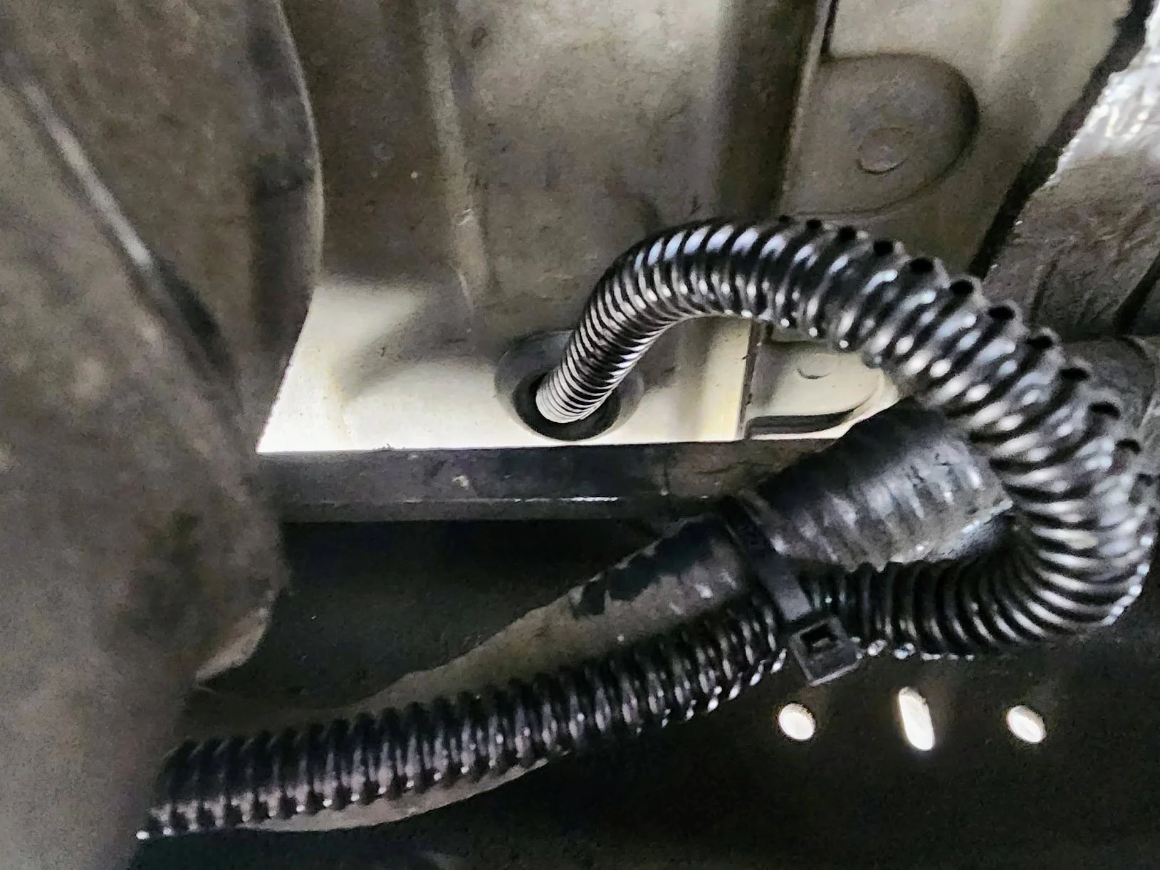 Mazda B3000 Backup Camera Upgrade: The Twelve Volt Technologies Way