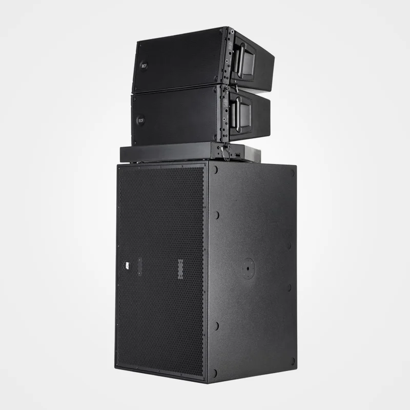 Arrangement 2 - 4 x RCF HDL20A / 18" Subs - Suitable for all applications and catering for up to 500 people, suitable for live venues and night clubs.