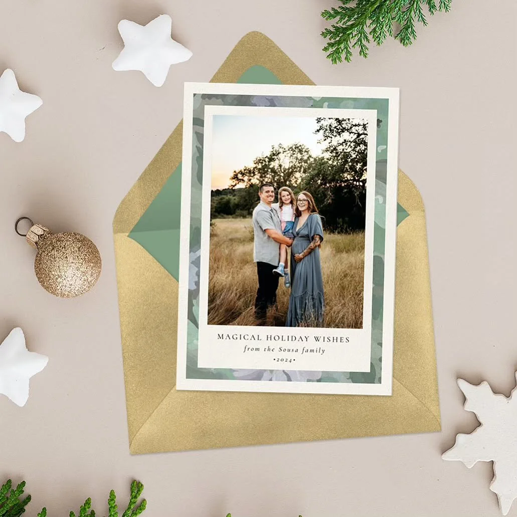 Another one of my holiday designs for @greenvelope &mdash;a gouache-painted frame in green. Comes in 6 colorways. Perfect for adding a little warmth to your holiday greetings. #GVholidaycomp2024 #greenvelope #greenvelopedesigner