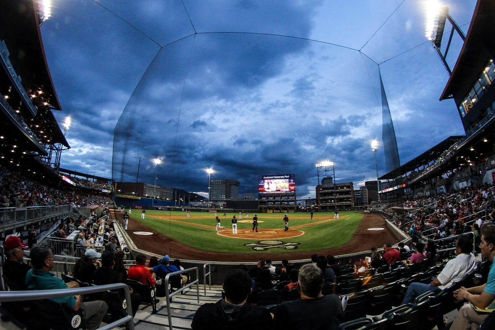  El Paso Chihuahuas vs. ABQ Isotopes
El Paso, Thursday, July 9, 2015. Photo by Jorge Salgado/El Paso Chihuahuas 