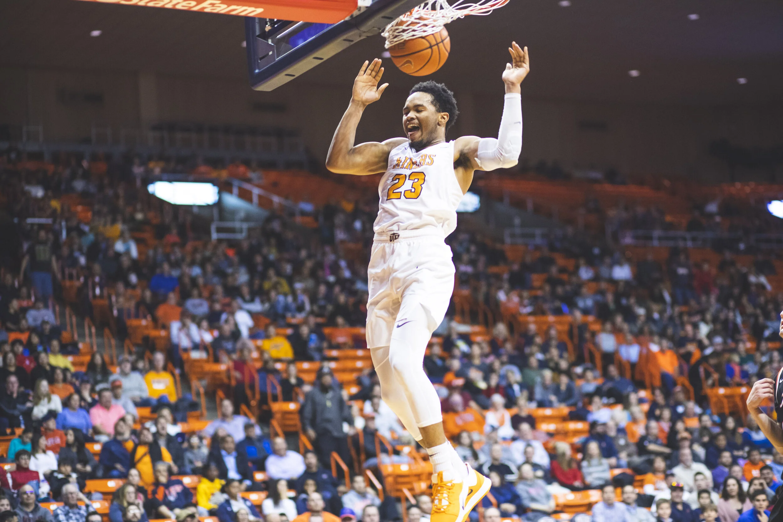 UTEP 91-71 Win Over East Central 