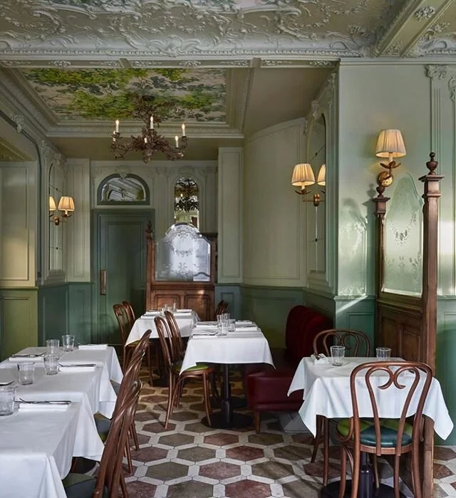 Dining beauty by #martinbrudnizki