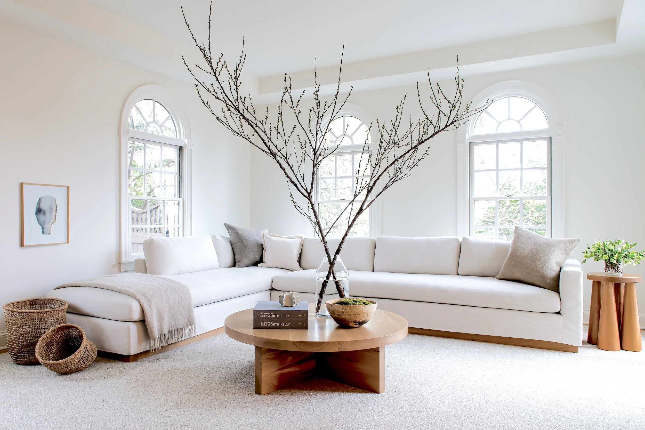 LIVING ROOM.jpg