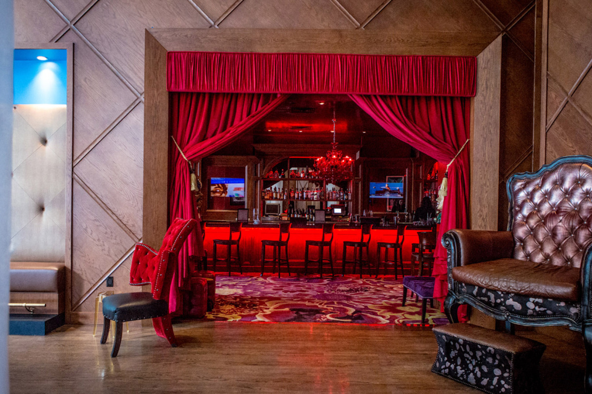 The Saint Bar .jpg