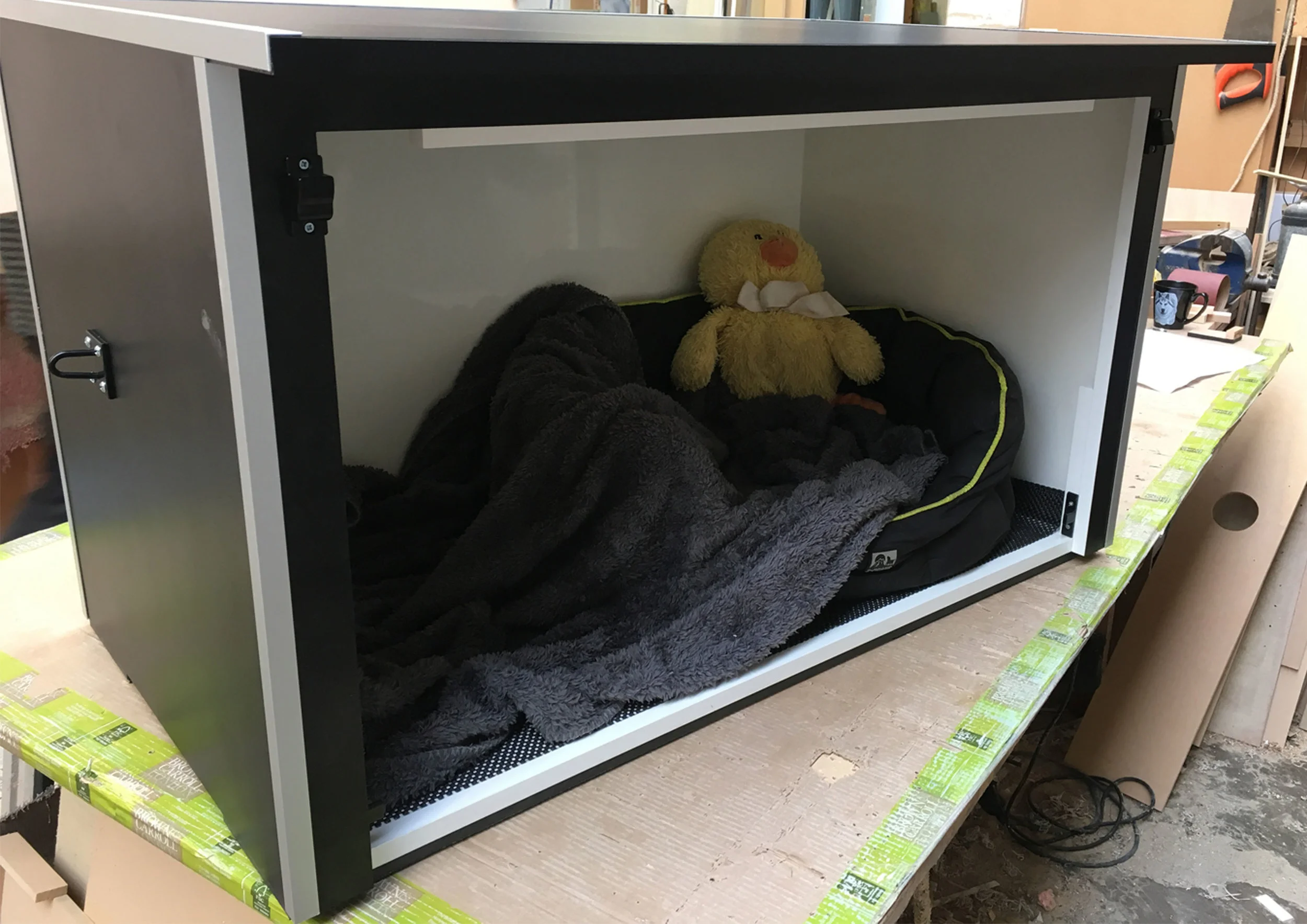 DogCage.jpeg