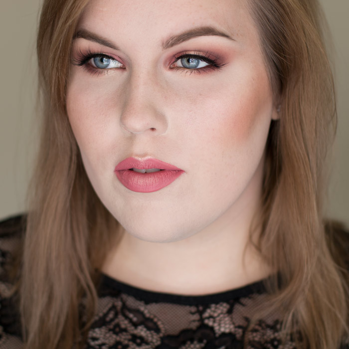 Plum and Champagne Halo Eyeshadow Tutorial