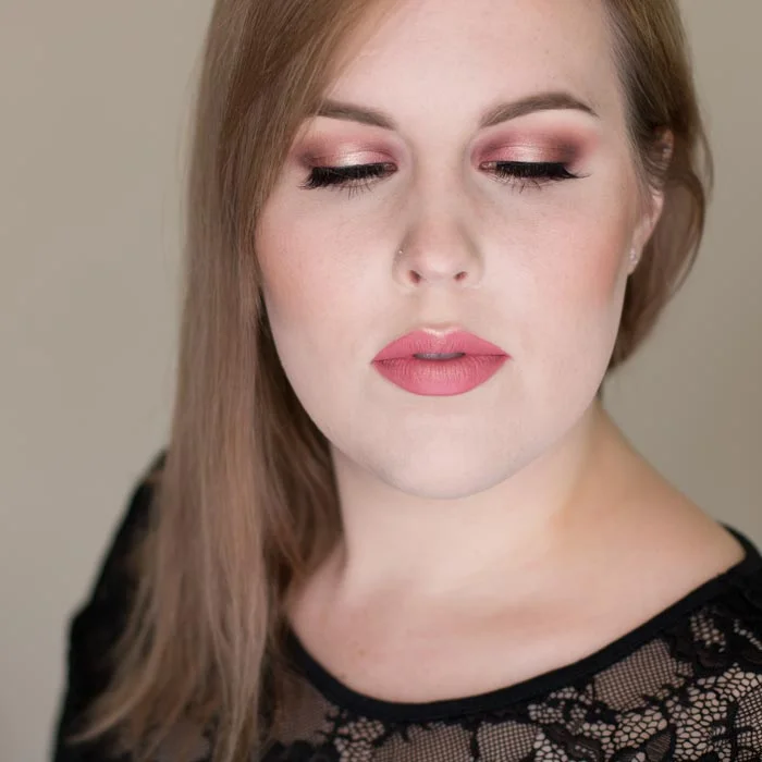 Plum and Champagne Halo Eyeshadow Tutorial