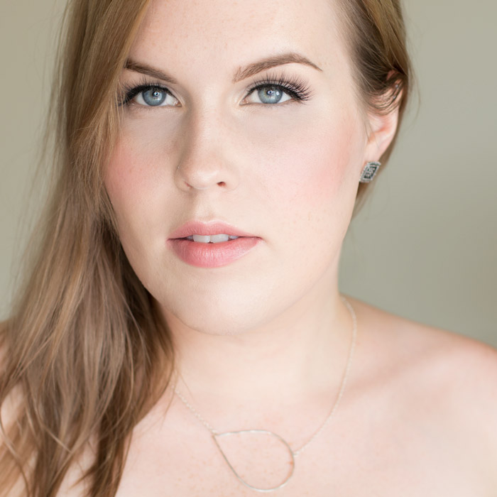 Fresh Faced with Strobbing Look