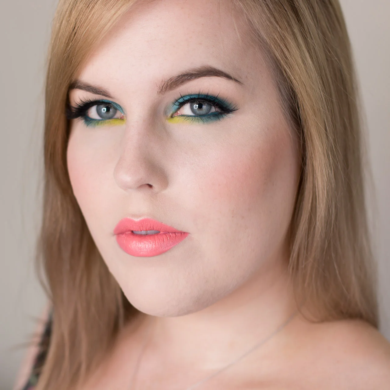 Turquoise and Lime Green Eyeshadow Makeup Tutorial