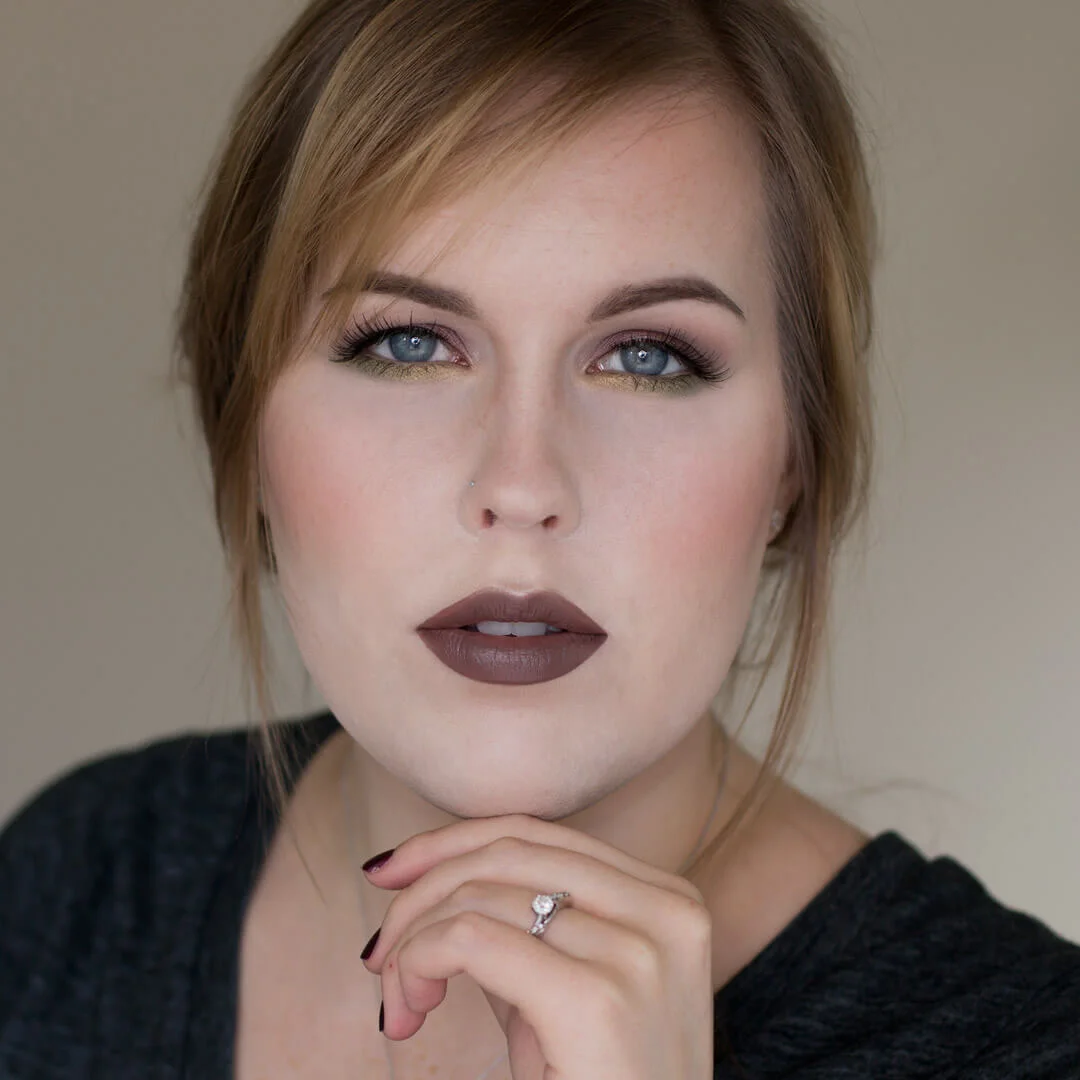 Taupe and Green Eye Makeup Look